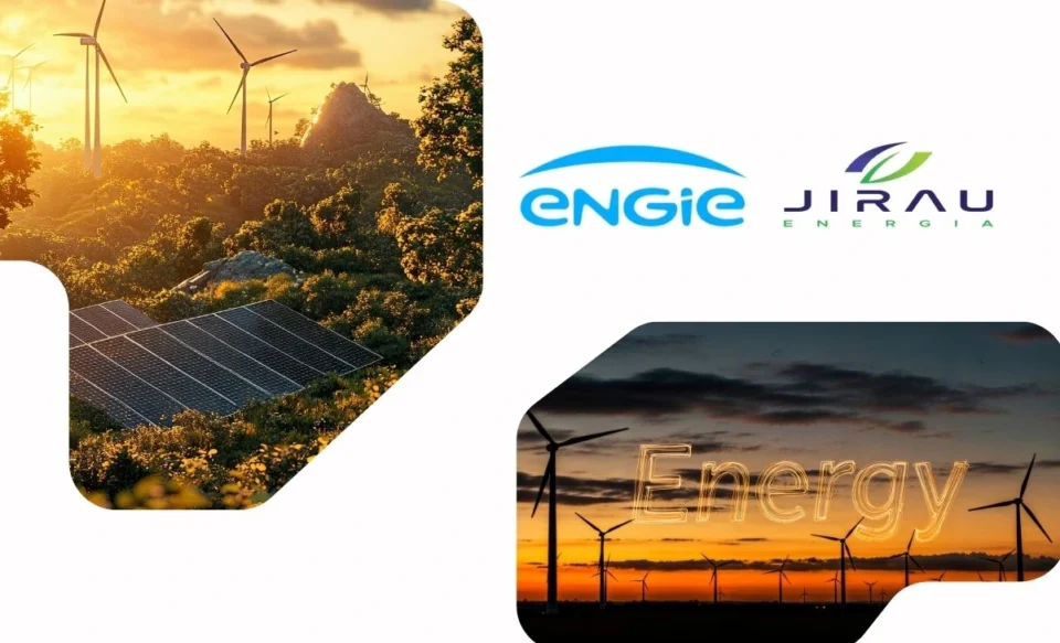 Logomarcas da ENGIE e Jirau Energia centralizadas, ladeadas por duas imagens de paisagens com fontes de energia renovável ao pôr do sol. Na esquerda, torres de energia eólica e painéis solares se misturam a árvores, e na direita, mais torres eólicas emolduram o final de tarde. A composição representa o compromisso e a atuação das empresas na geração de energia limpa e na transição energética.