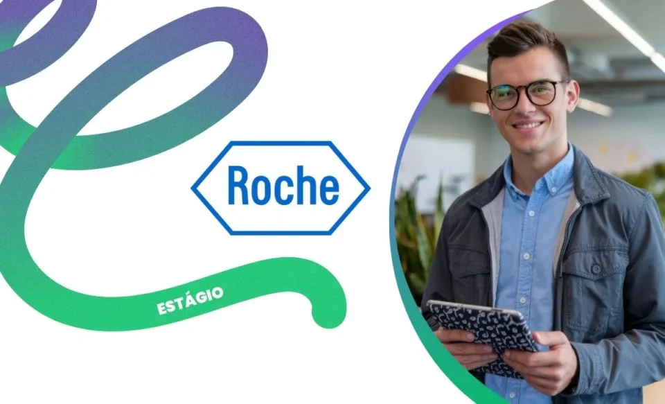NA IMAGEM TEM A LOGOMARCA DA EMPRESA ROCHE E UM ESTAGIÁRIO EM SEU AMBIENTE DE TRABALHO.